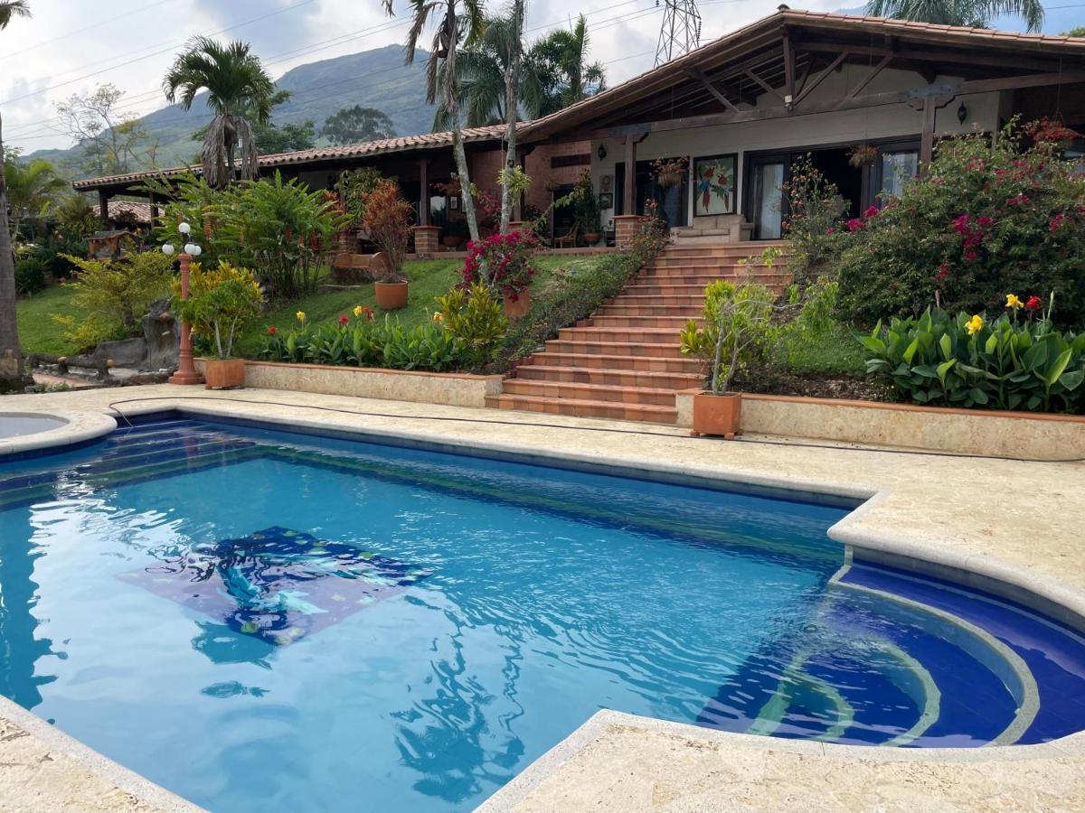 Finca Hotel Villa Camila Copacabana Exterior foto